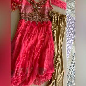 Bright pink silvar kameez 10-13 girls